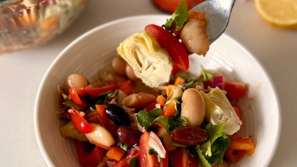 Chicken, Butter Bean & Veggie Salad ft. 4MB