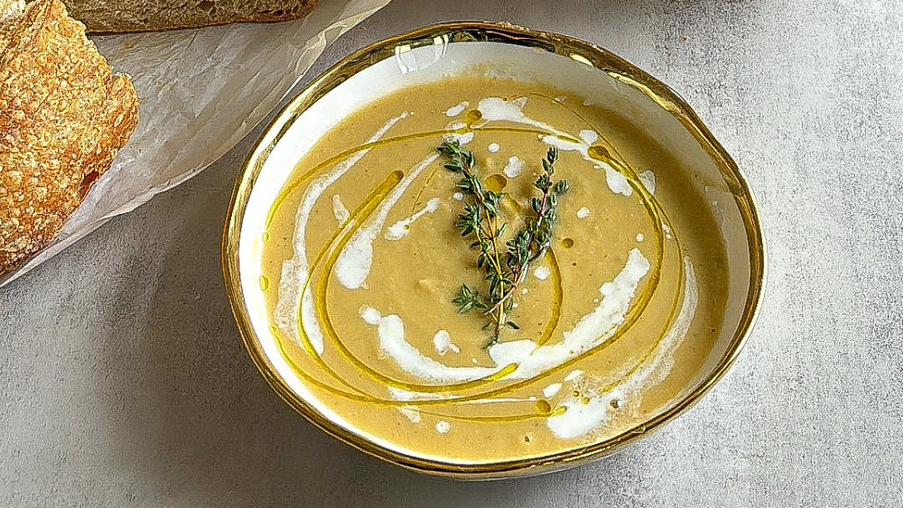 Creamy Cauliflower Soup ft. 4MB