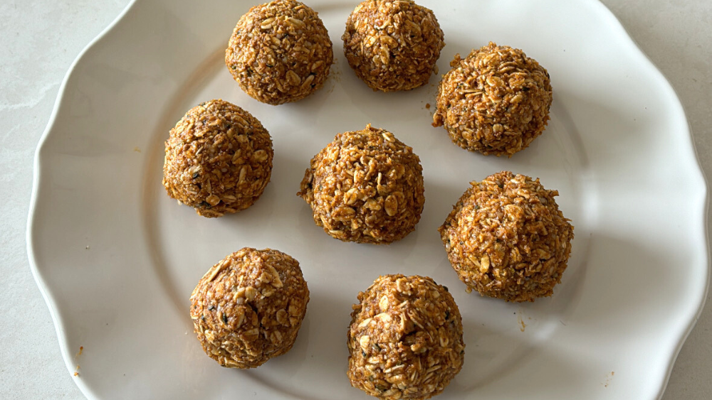 Pumpkin Chai Energy Bites ft. 5MB