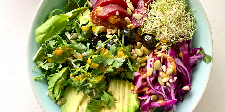 Spring into Health with our Antioxidant-Rich Everglow Dressing and Beauty Salad