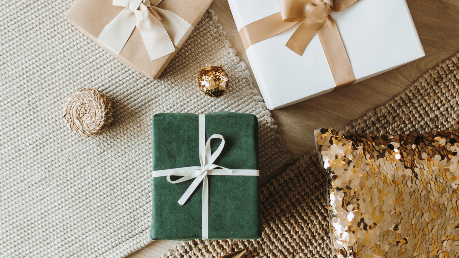 holiday gift guide for wellness enthusiast