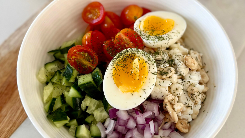Savory Cottage Cheese Bowl with Eggs